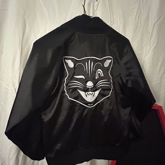 Sourpuss Black Bomber Jacket with Satin Finish - Picture 3 of 3